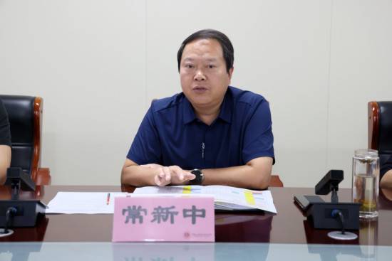 我校召开2025届毕业生就业工作研判会